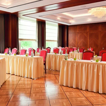 Hotel Althoff Am Schlossgarten Stuttgart