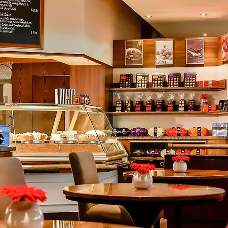 Althoff Am Schlossgarten 5*