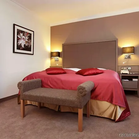 Althoff Am Schlossgarten 5* Stuttgart