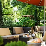 Althoff Am Schlossgarten 5*
