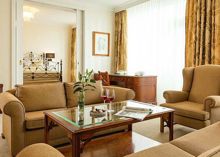 Hotel Althoff Am Schlossgarten 5*