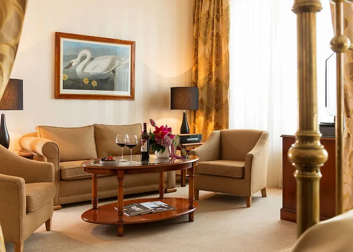 Hotel Althoff Am Schlossgarten Stoccarda