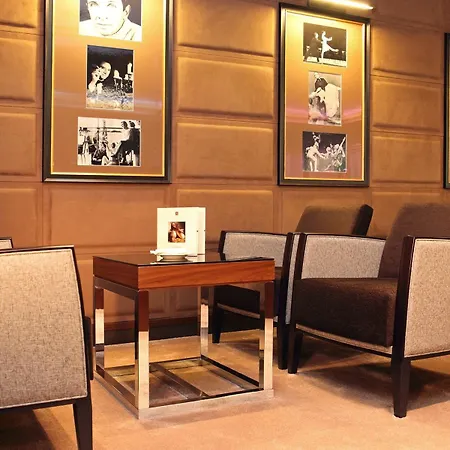 Althoff Am Schlossgarten 5*