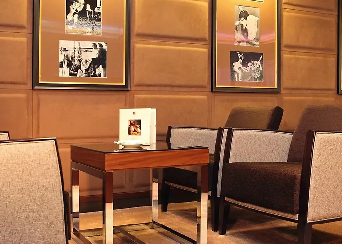 Althoff Am Schlossgarten 5*