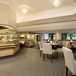 Althoff Am Schlossgarten 5*