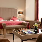 Althoff Am Schlossgarten 5*